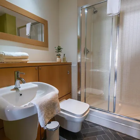 Britannia Apartamento *