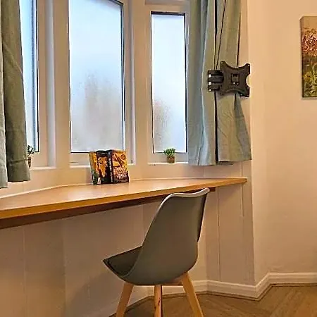 Newly Renovated & Ensuite Rooms-camberwell 3*