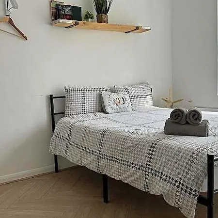 Newly Renovated & Ensuite Rooms-camberwell Hotel 3*