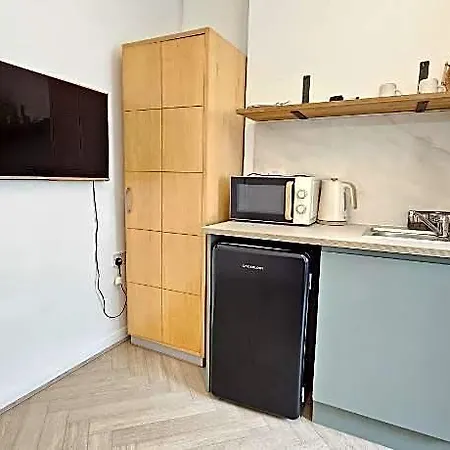 Hotel Newly Renovated & Ensuite Rooms-camberwell Edinburgh