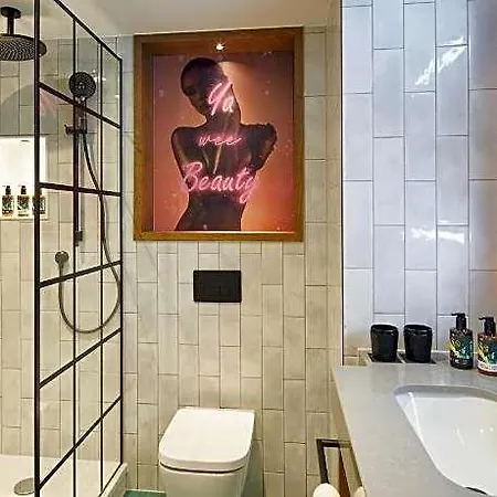 Nyx Hotel 4*