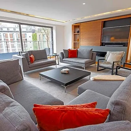 Hotel Stayo Southbank 4*