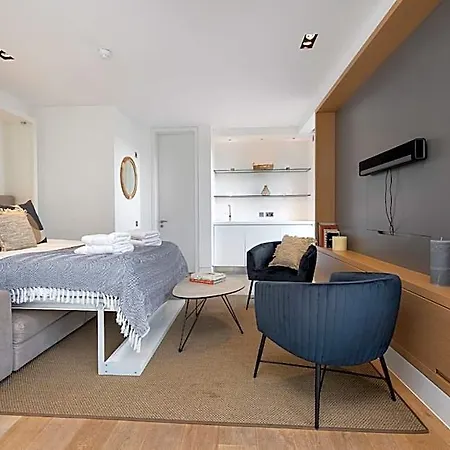 Hotel Stayo Southbank 4*