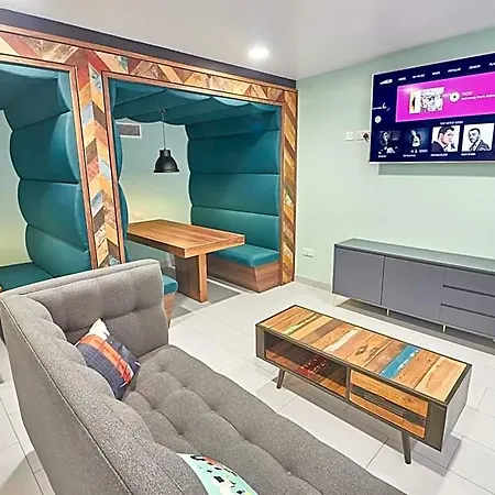 Destiny Student - Meadow Court Appartamento *