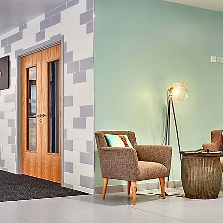 Destiny Student - Meadow Court Appartamento *