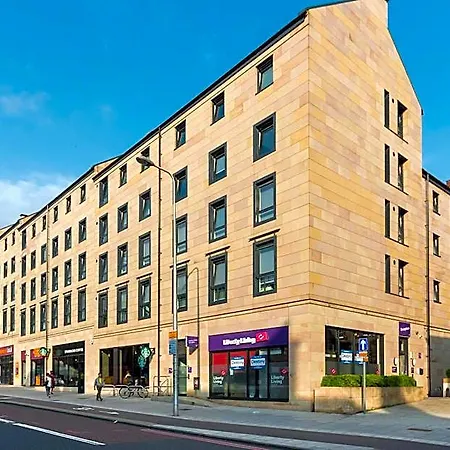 Destiny Student - Shrubhill Apartamento *