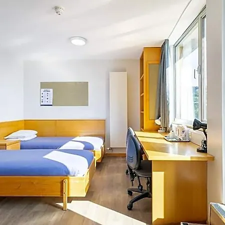 Summer At The Of 3* Edinburg