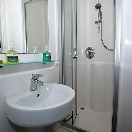 Beaverbank Place - Campus Ξενοδοχείο 4*