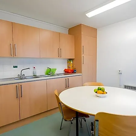 King's College London - Great Dover St. 4*