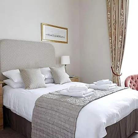 Abbotsford Konukevi 3*