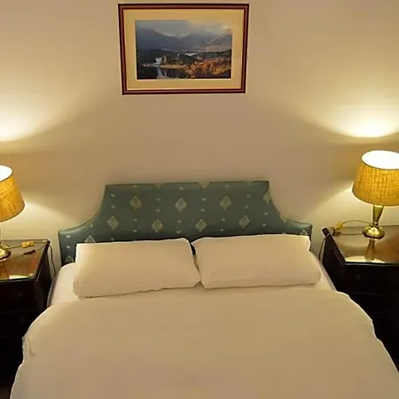 A-haven Townhouse 3* Edinburgh