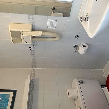 게스트하우스 Ashgrove House 3*