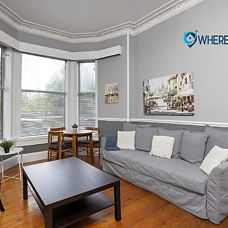 Modern&homely Flat|city Centre 호텔 3*