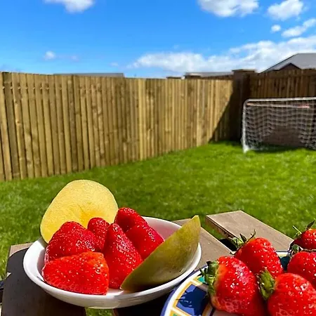 Superb Spacious Family Private Hotel Edinburgh