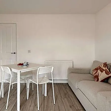 Superb Spacious Family Private