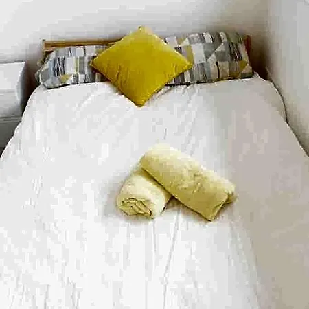Superb Spacious Family Private 4* Edinburgh