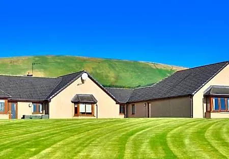Peggyslea Farm 4*