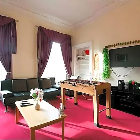 Lauriston Roomz Hotel 2*