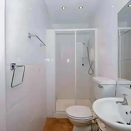 Hotel Lauriston Roomz Edinburgh
