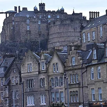 Greyfriars Apartment