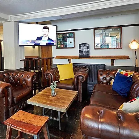 St Christopher's London Bridge - The 2* Edinburgh