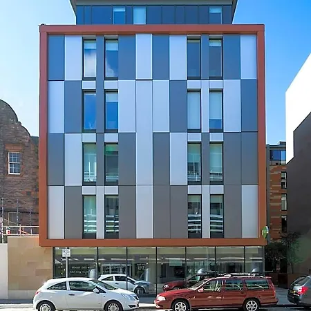 Hub By Premier Hotel