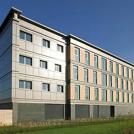 College * Edinburgh
