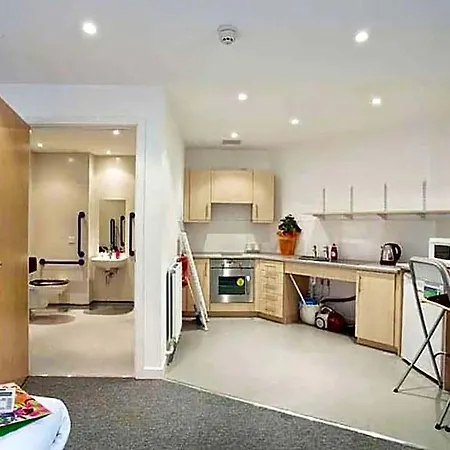 Hostel College Edinburgh