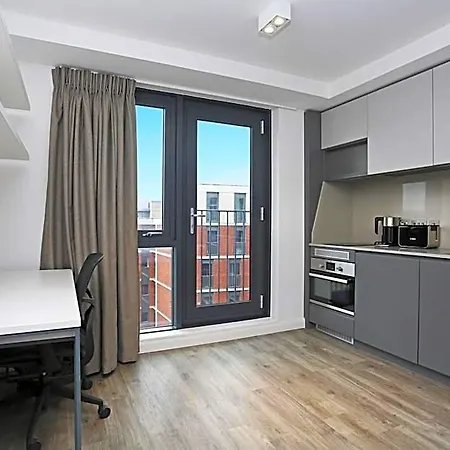 Joivy At Fountainbridge - Adults Only - Breakfast Buffet Aparthotel 3*