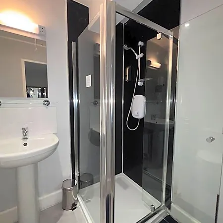 Park View Hotel *