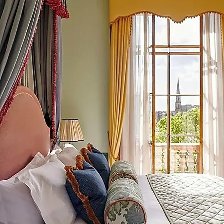 Gleneagles Townhouse Hotel