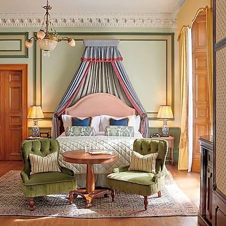 Gleneagles Townhouse