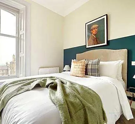 Royal Garden New Town 5* Edinburgh
