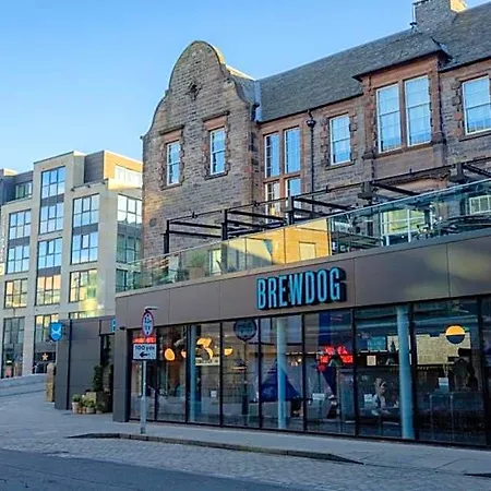 Brewdog Doghouse Hotel Edinburgh