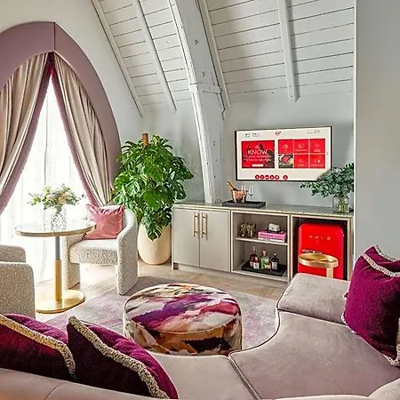 Hotel Virgin