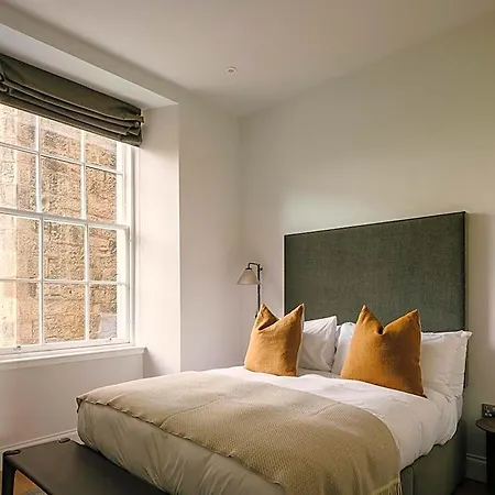 33 Castle Terrace Edinburgh