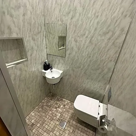 Aparthotel Thistle *