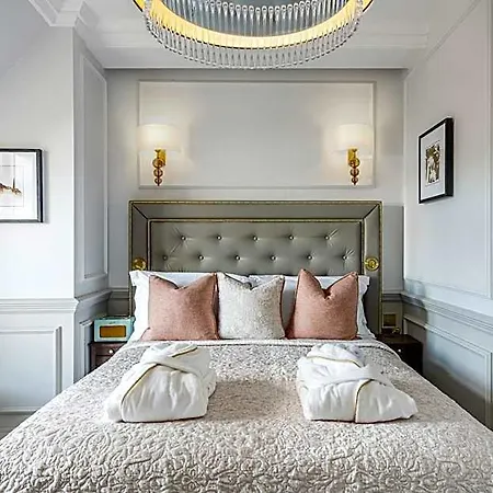 Aparthotel Righ Residences - George Street 4*