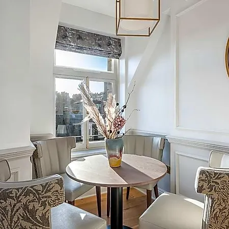 Righ Residences - George Street Aparthotel Edinburgh