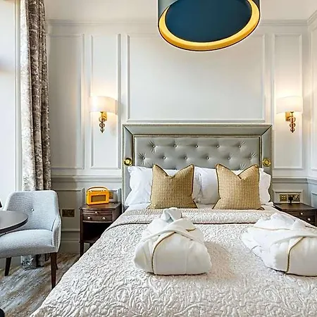 Righ Residences - George Street 4* Edinburgh