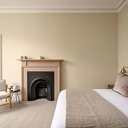 Gilmore Townhouse 3* Edinburgh