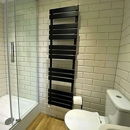 Queen Street Boutique Aparthotel 5*