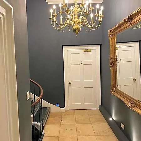 Aparthotel Queen Street Boutique
