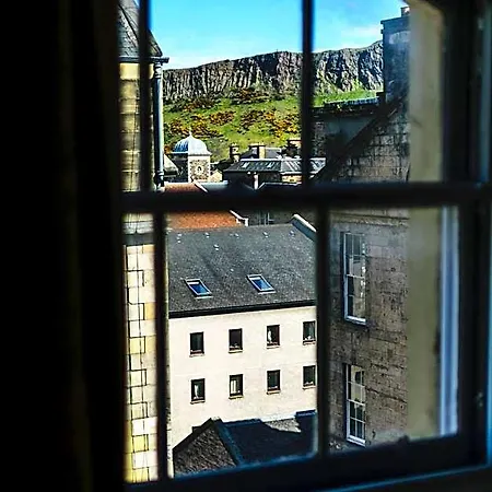 Mono Old Town 3*