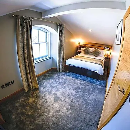 Mono Old Town Aparthotel
