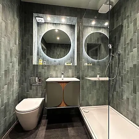 The Valentine - Townhouse - Adults Only