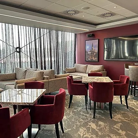 Hotel Tynecastle Park 4*