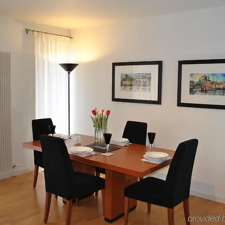 Dreamhouse Holyrood Park Apartmán *