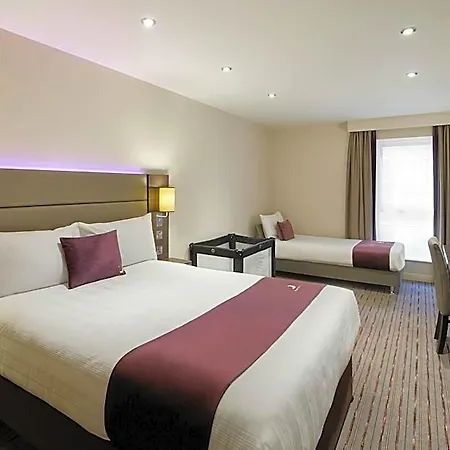 Hotel Premier Princes Street 3*