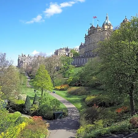 Premier Princes Street